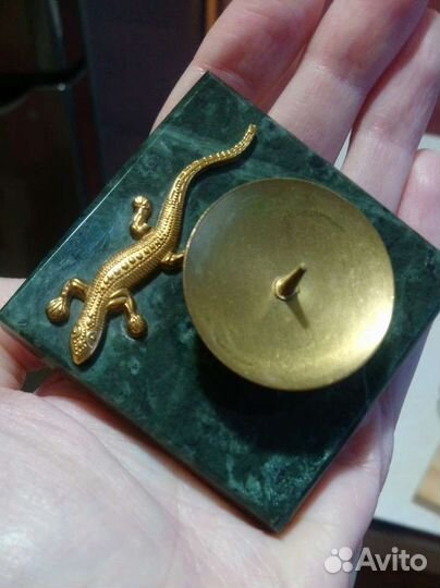 Подсвечник из змеевика