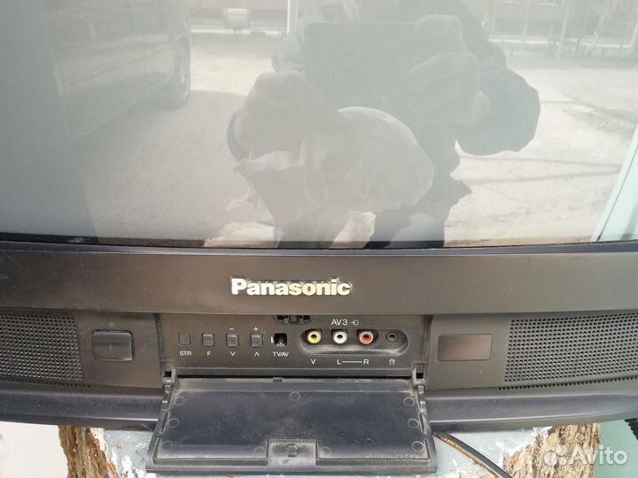 Телевизор бу panasonik