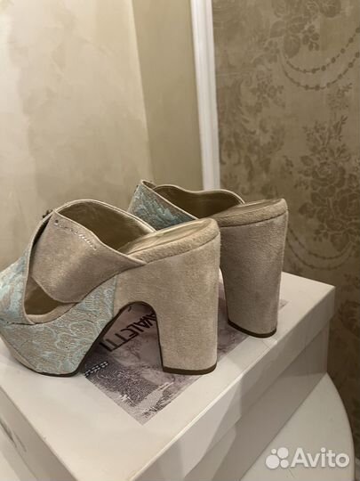 Сабо и мюли женское