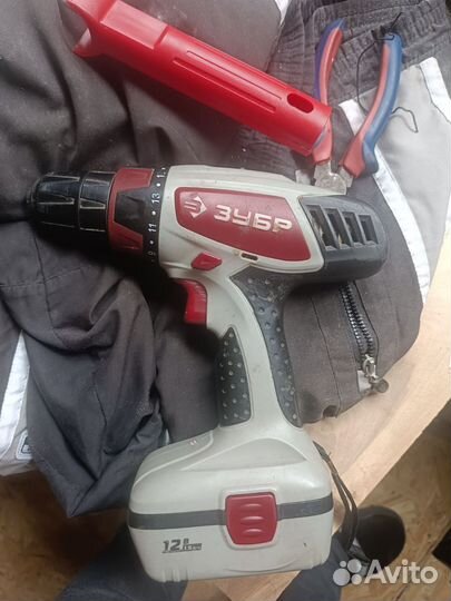 Шуруповерт зубр 12 в