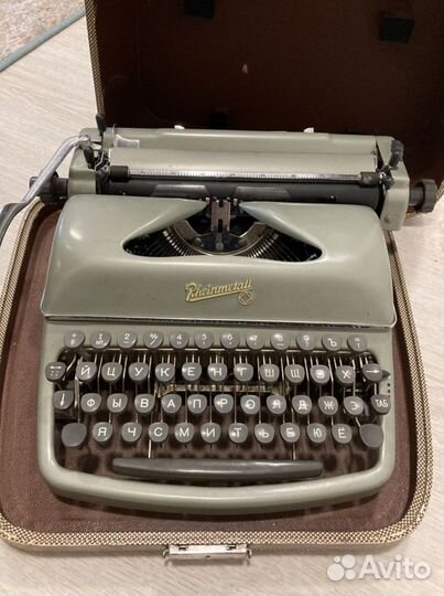 Пишущая машинка Rheinmetall