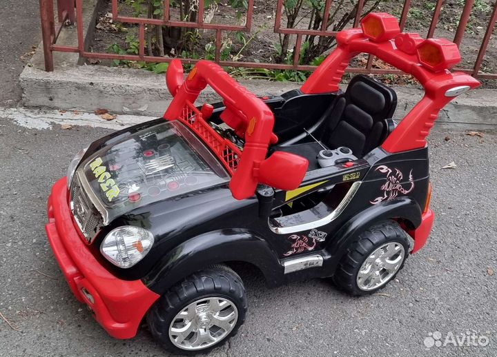 Детский электромобиль джип