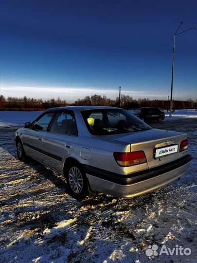 Toyota Carina 1.5 AT, 1997, 390 000 км