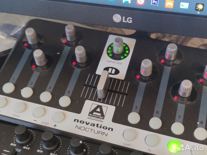 Novation nocturn миди контроллер