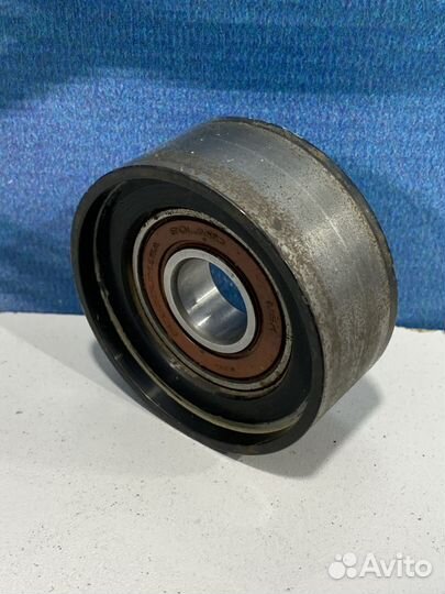 Ролик приводного ремня Натяжной обводной LADA larg