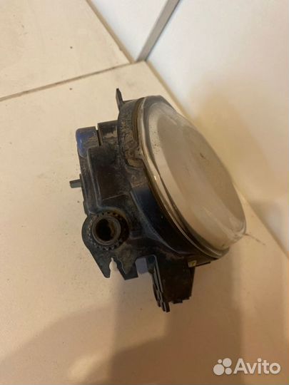 Птф передний правый Volkswagen Touareg 2003-2010