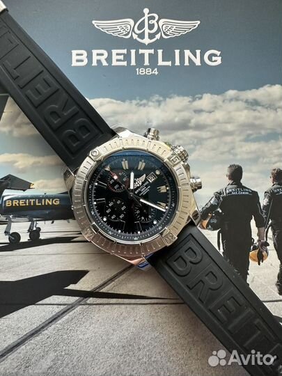 Часы Breitling Super Avenger A13370