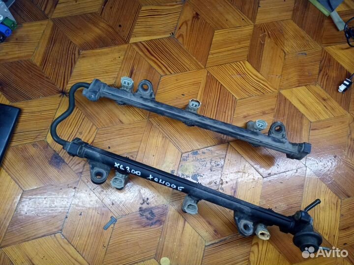 Топливная рампа с форсунками Hyundai xg300