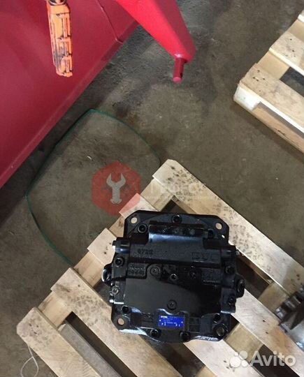 Гидромотор хода Hitachi ZX250LCK-3 9242907