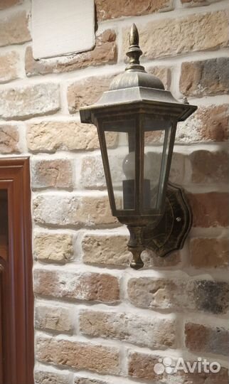 Светильник уличный настенный