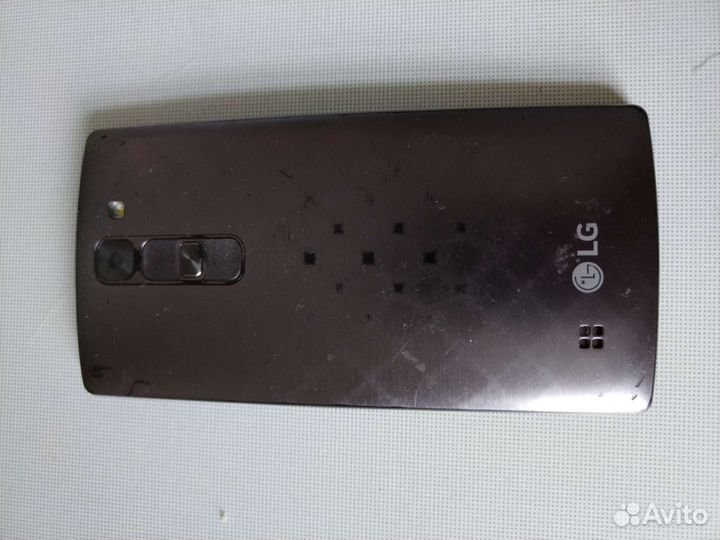 LG G4c H522y, 8 ГБ