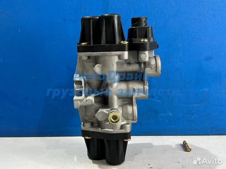 Клапан защитный Мерседес Актрос 4-х контурный