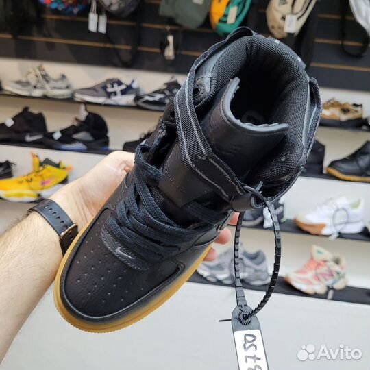 Кроссовки мужские Nike Air Force 1 High Gore-Tex