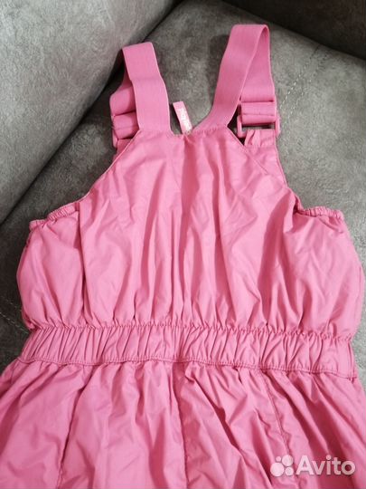 Брюки-полукомбинезон на девочку, рост 122