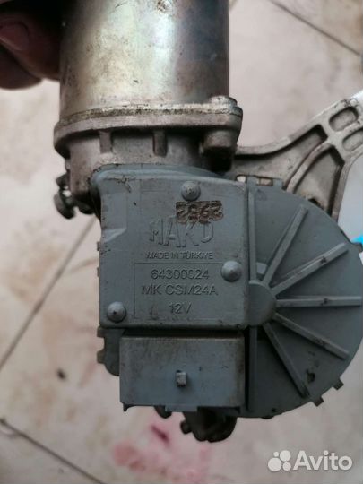 Моторчик стеклоочистителя Renault Fluence