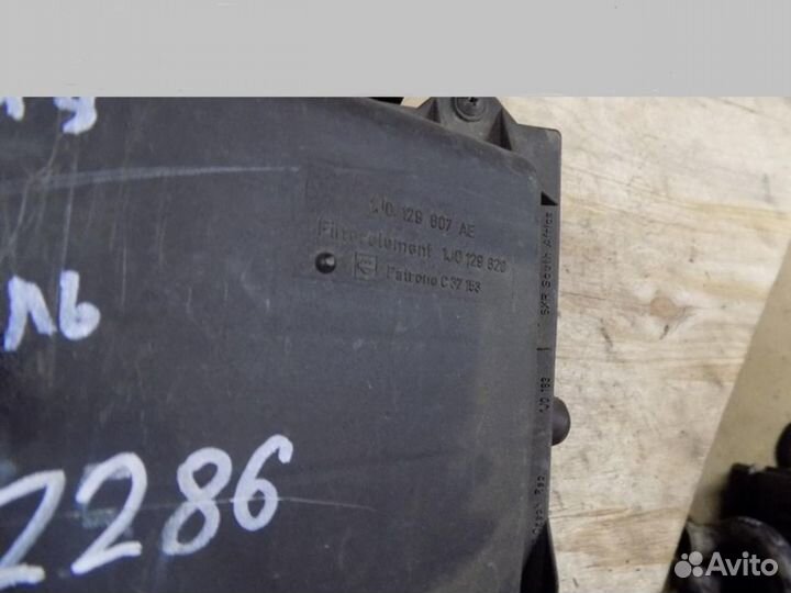 Корпус воздушного фильтра Octavia 1997-2000