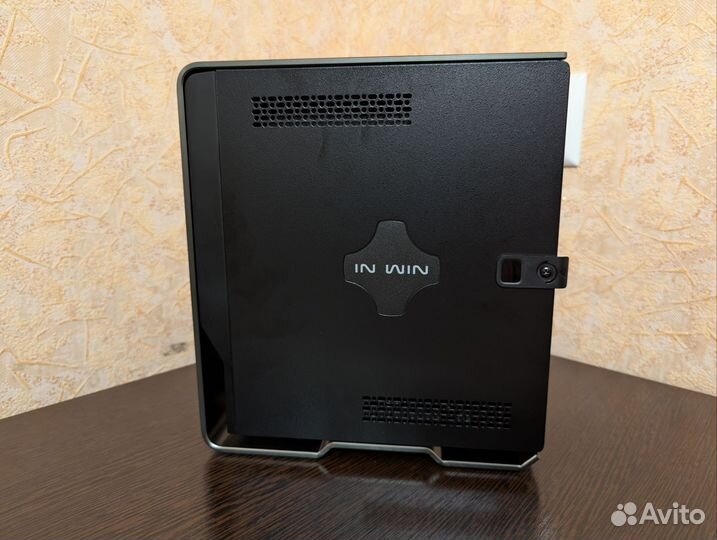 InWin Chopin (Titanium grey)