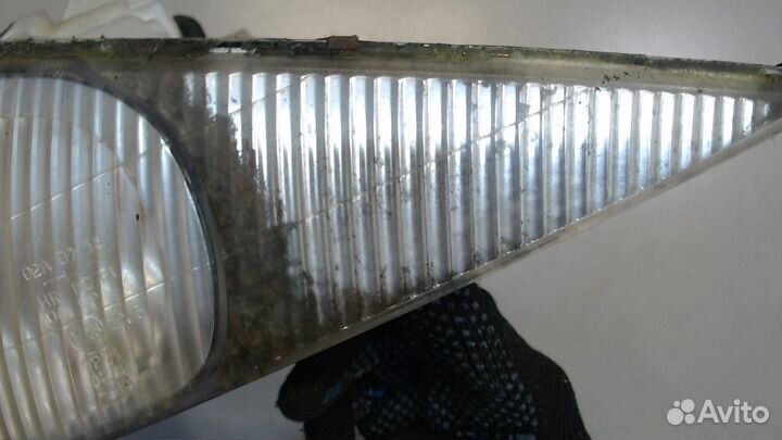 Фара (передняя) SsangYong Musso, 2002