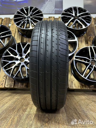 Yokohama BluEarth-XT AE61 235/55 R17 103W