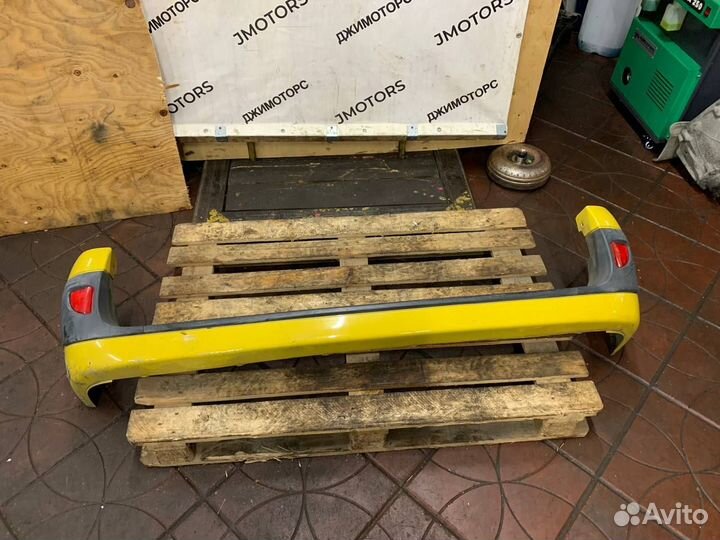 Задний бампер Рено Кангу 03-09 Renault kangoo