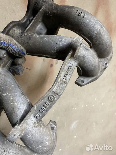 Нижняя часть впускного коллектора bmw e36 m40b16