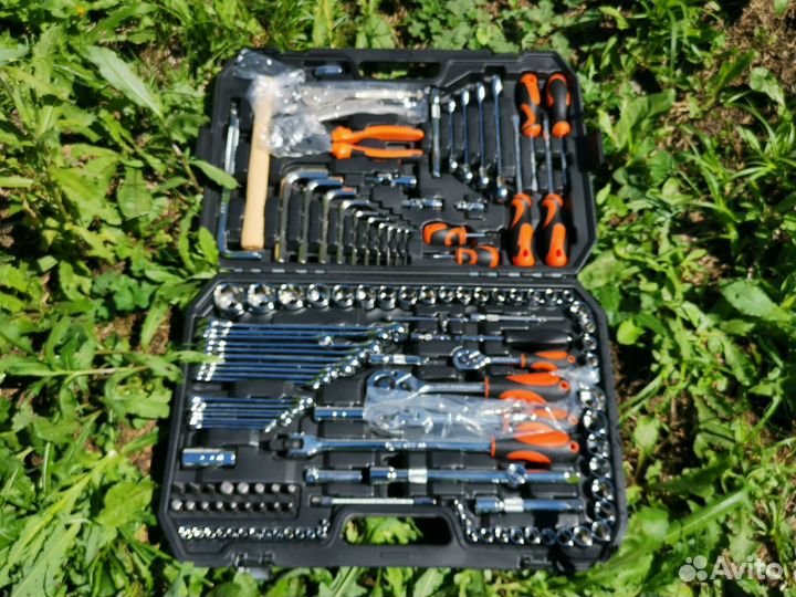 Набор инструментов 132 предмета