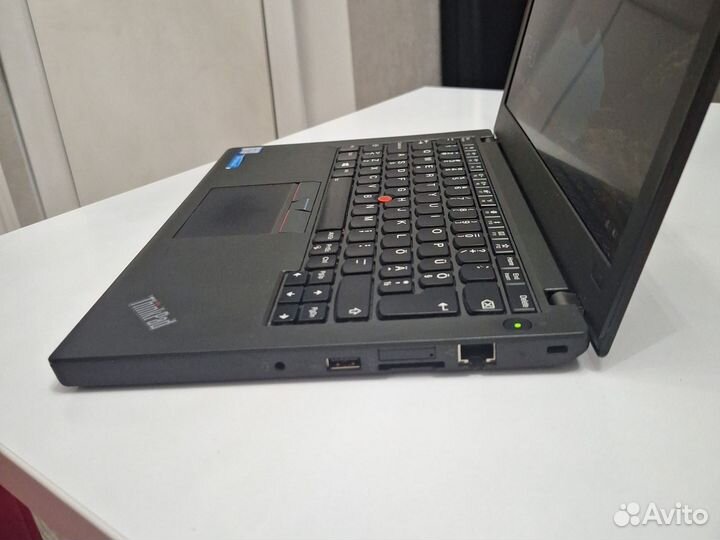 Lenovo thinkpad x270