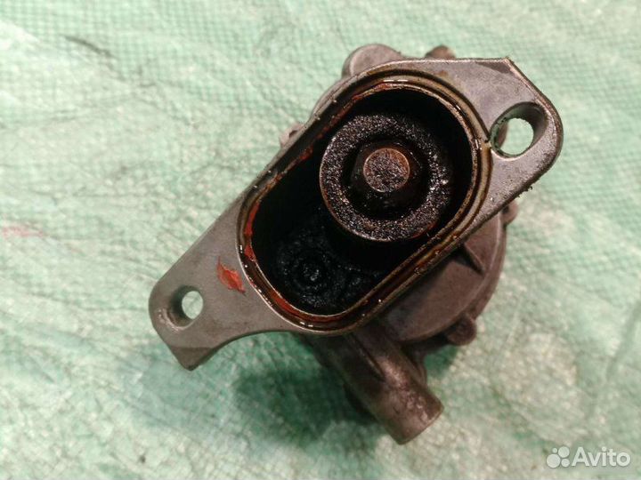 Насос вакуумный Audi A6 C4