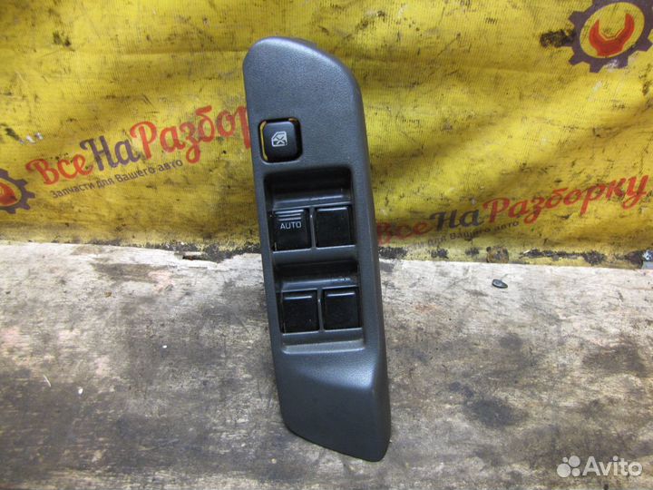 Блок упр. стеклоподъемниками Nissan Primera P11