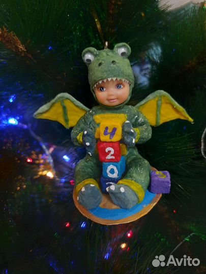 Ватная елочная игрушка дракоша