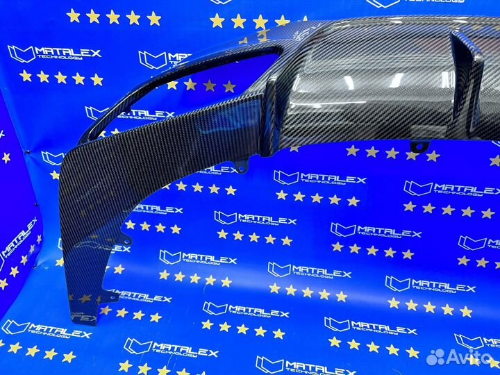 Диффузор BMW G14 / G15 сухой карбон