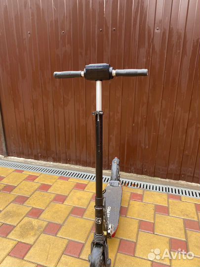 Электросамокат бу