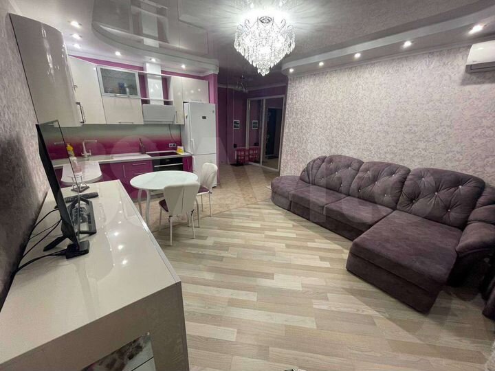 2-к. квартира, 55 м², 8/12 эт.