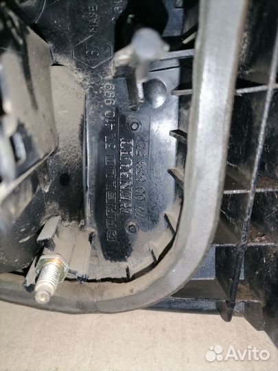 Фонарь задний левый Renault Megane 1