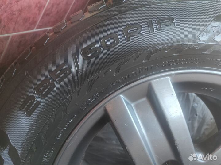 Nokian Tyres Hakkapeliitta 9 SUV 285/60 R18 116T