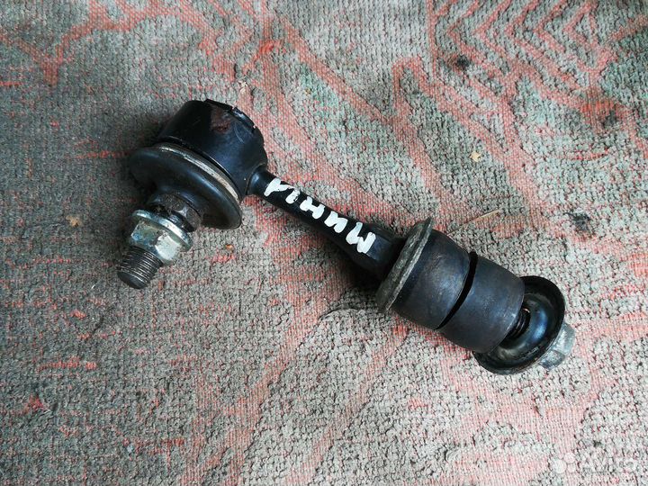 Стойка стабилизатора Митсубиси Паджеро Мини 2