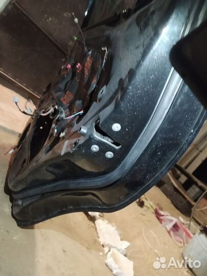 Дверь задняя правая toyota auris