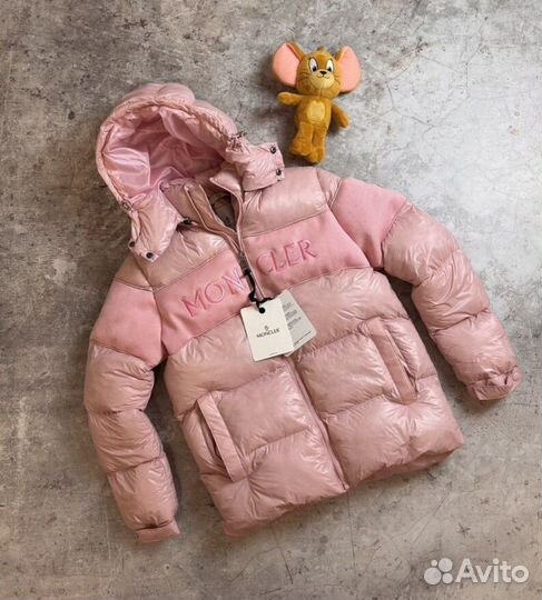 Пуховик Moncler Женский розовый