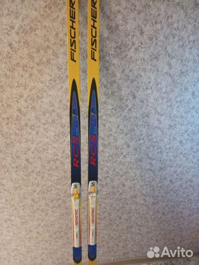 Беговые лыжи fischer классические