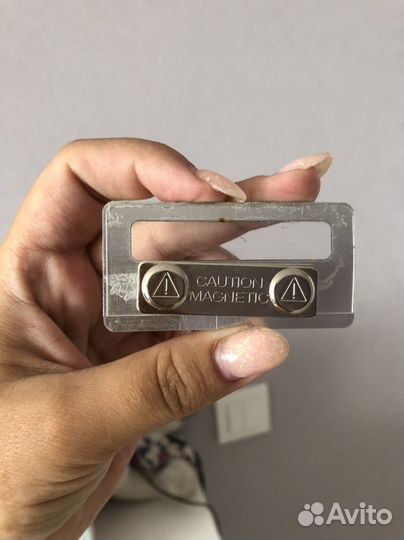 Бэдж магнитный