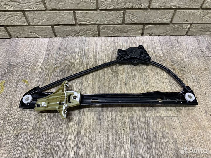 Volkswagen Amarok Стеклоподъемник электр. передний