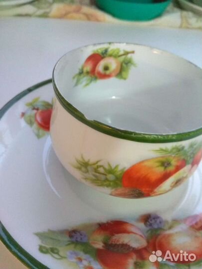 Чайная пара фабрики М.С Кузнецова (въ Твери)