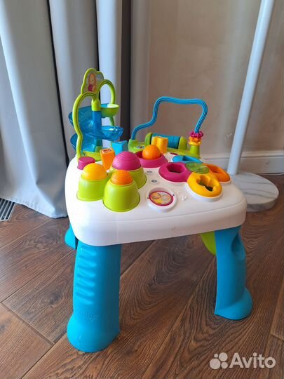 Развивающий столик smoby