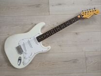 Fender stratocaster cij