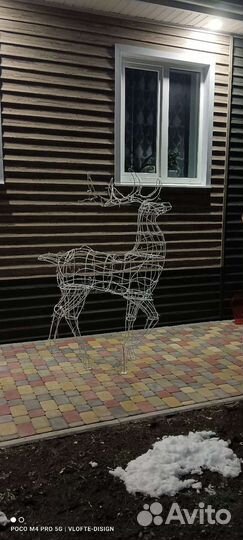 Новогодний олень светящийся