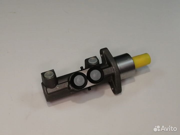 Цилиндр тормозной главный A213505010 для Fora cher