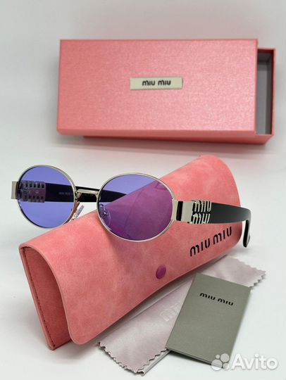Солнцезащитные очки женские Miu Miu