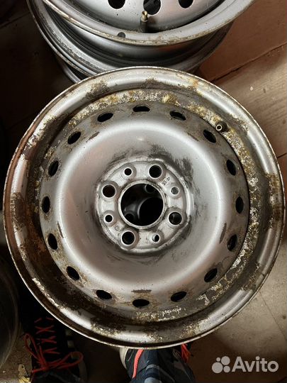 Комплект штампованные диски r13