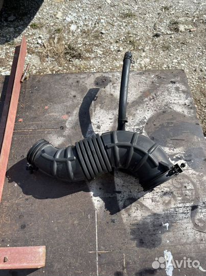 Патрубок воздушного фильтра hyundai grand starex