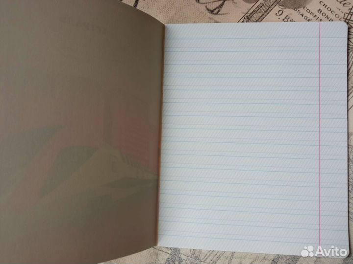 Тетрадь в частую косую линейку